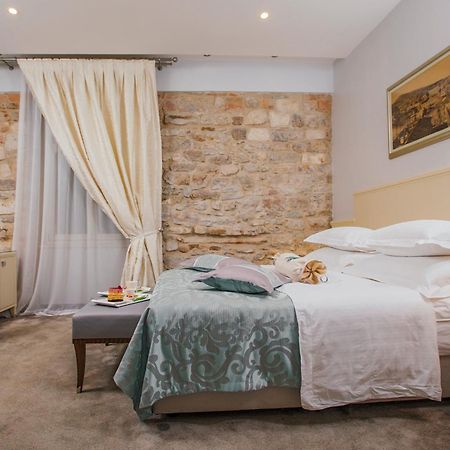 Heritage Hotel Antique Split Extérieur photo