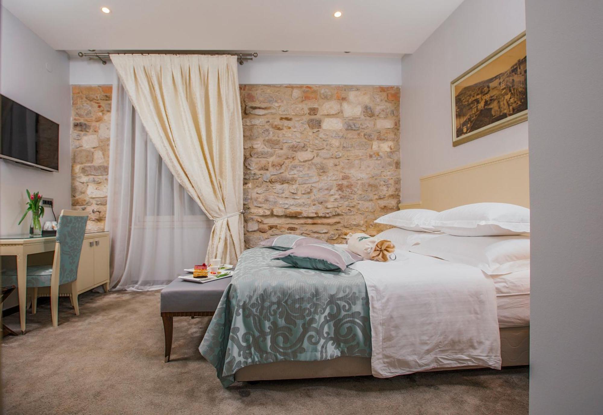 Heritage Hotel Antique Split Extérieur photo
